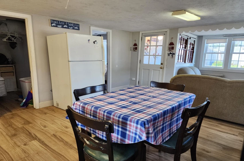 218 Old Wharf Road, Dennis Port, Massachusetts 02639, 2 Bedrooms Bedrooms, 4 Rooms Rooms,1 BathroomBathrooms,Residential,For Sale,218 Old Wharf Road,22303617