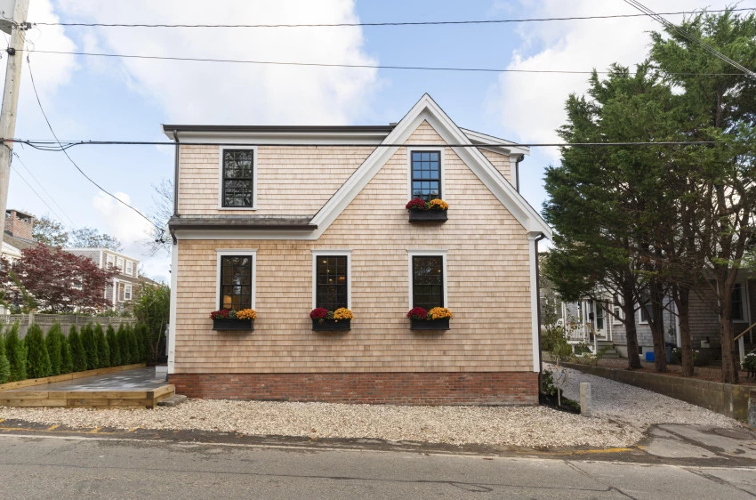 7 Snow Street, Provincetown, Massachusetts 02657, 3 Bedrooms Bedrooms, 8 Rooms Rooms,3 BathroomsBathrooms,Residential,For Sale,7 Snow Street,22304596
