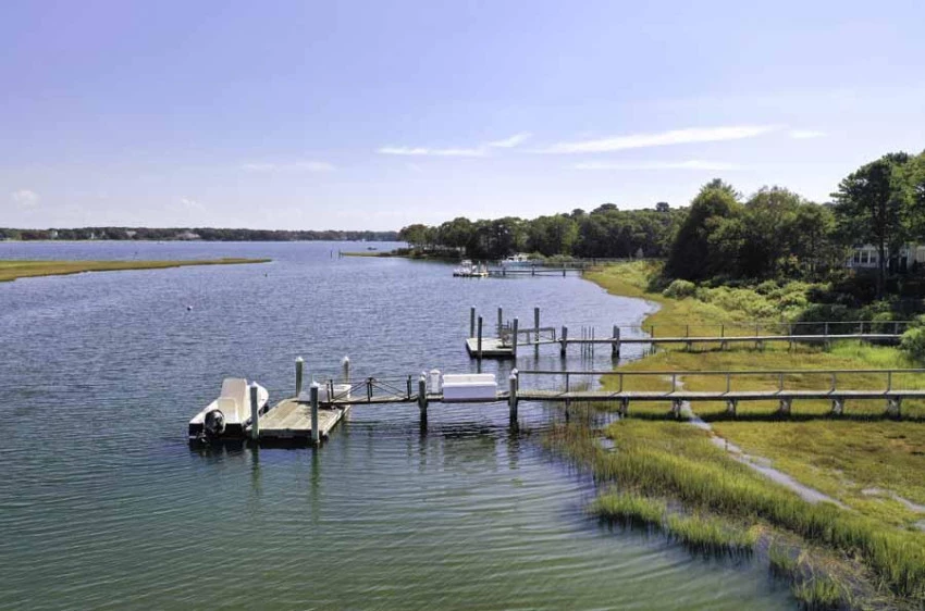 25 Oyster Way, Osterville, Massachusetts 02655, 5 Bedrooms Bedrooms, 10 Rooms Rooms,4 BathroomsBathrooms,Residential,For Sale,25 Oyster Way,22304800