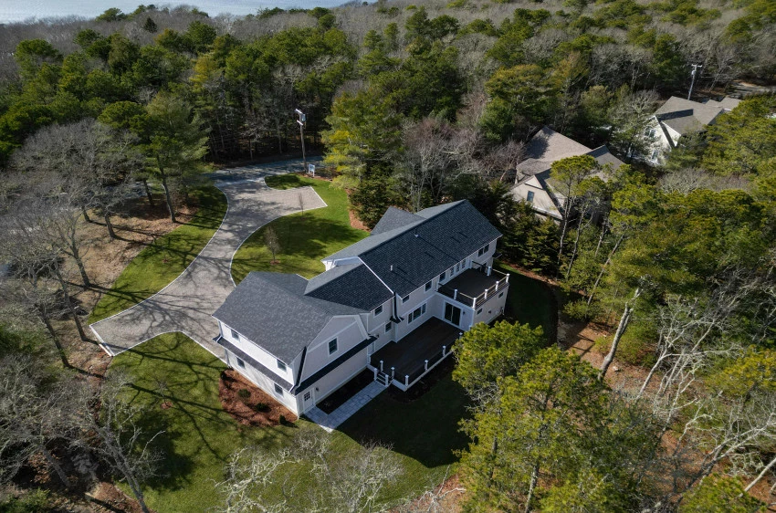 206 Meadow Neck, East Falmouth, Massachusetts 02536, 7 Bedrooms Bedrooms, 12 Rooms Rooms,6 BathroomsBathrooms,Residential,For Sale,206 Meadow Neck,22400418
