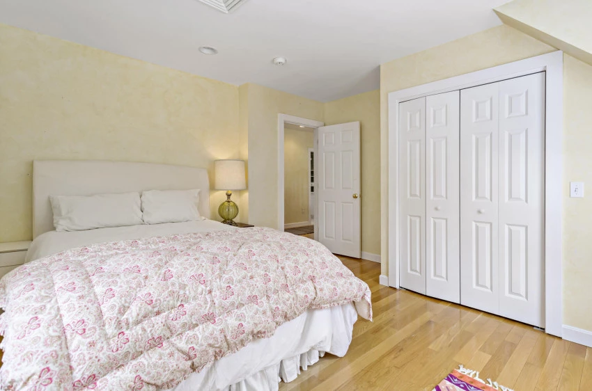 442 Bay Lane, Centerville, Massachusetts 02632, 4 Bedrooms Bedrooms, 10 Rooms Rooms,4 BathroomsBathrooms,Residential,For Sale,442 Bay Lane,22400612