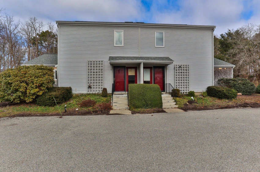 1 Cherry Mews, Sandwich, Massachusetts 02563, 2 Bedrooms Bedrooms, 5 Rooms Rooms,2 BathroomsBathrooms,Residential,For Sale,The Mews,1 Cherry Mews,22401008