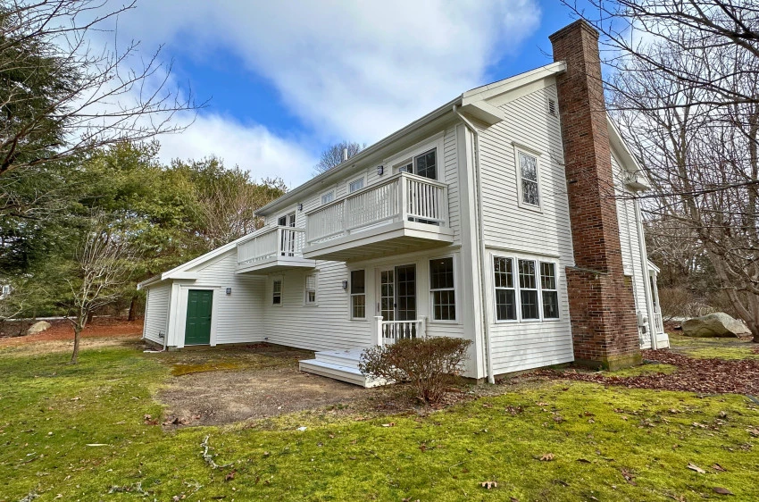 10 A P Newcomb Road, Brewster, Massachusetts 02631, 3 Bedrooms Bedrooms, 8 Rooms Rooms,3 BathroomsBathrooms,Residential,For Sale,10 A P Newcomb Road,22401349