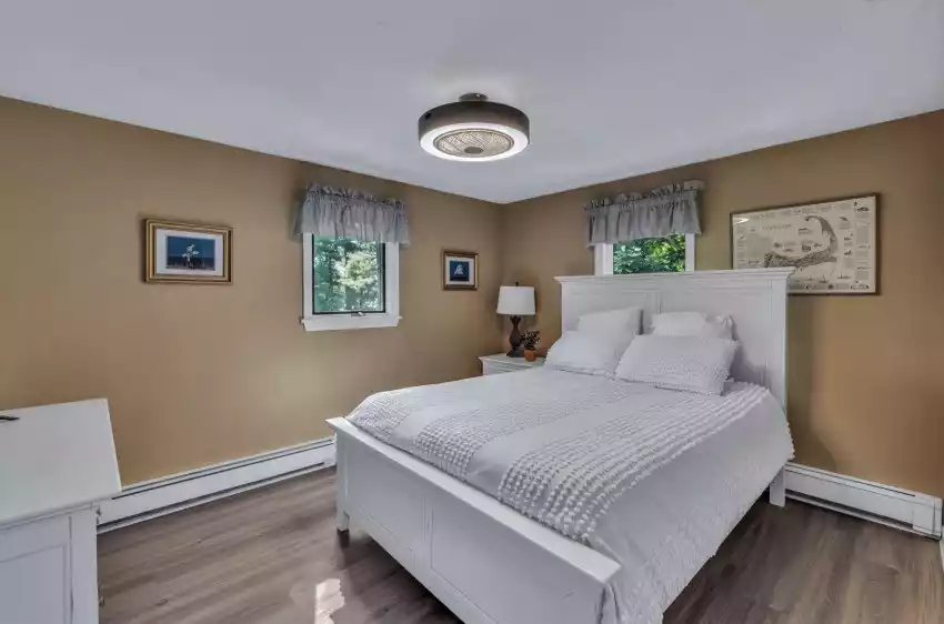 52 Buccaneer Way, Mashpee, Massachusetts 02649, 3 Bedrooms Bedrooms, 6 Rooms Rooms,2 BathroomsBathrooms,Residential,For Sale,52 Buccaneer Way,22401705