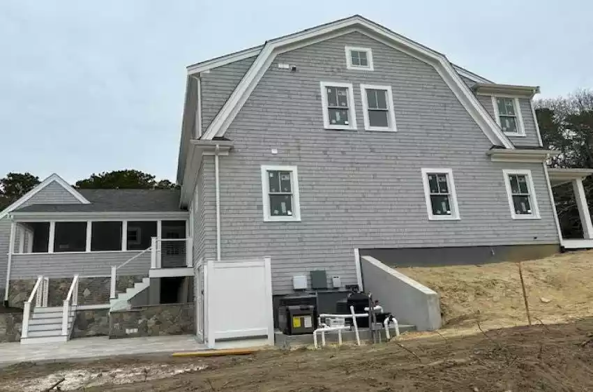 201 Old Mill Road, Osterville, Massachusetts 02655, 3 Bedrooms Bedrooms, 7 Rooms Rooms,4 BathroomsBathrooms,Residential,For Sale,201 Old Mill Road,22401822