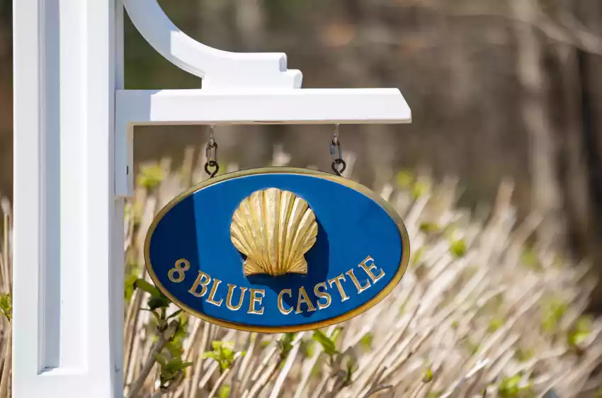 8 Blue Castle Drive, Mashpee, Massachusetts 02649, 4 Bedrooms Bedrooms, 8 Rooms Rooms,2 BathroomsBathrooms,Residential,For Sale,8 Blue Castle Drive,22401915