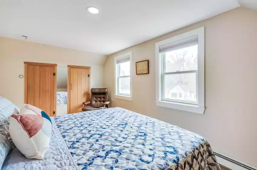 2147 State Highway Route 6, Wellfleet, Massachusetts 02667, 5 Bedrooms Bedrooms, 7 Rooms Rooms,2 BathroomsBathrooms,Residential,For Sale,2147 State Highway Route 6,22402015